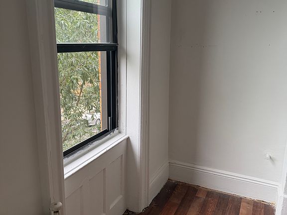 3rd image of 71-06 65th Pl Floor 3