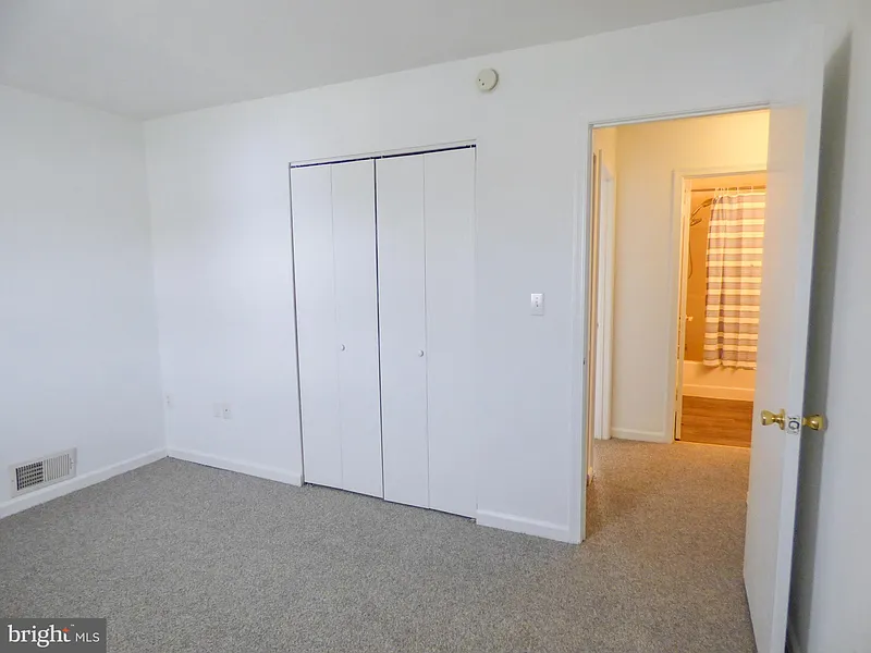 Thumbnail 17