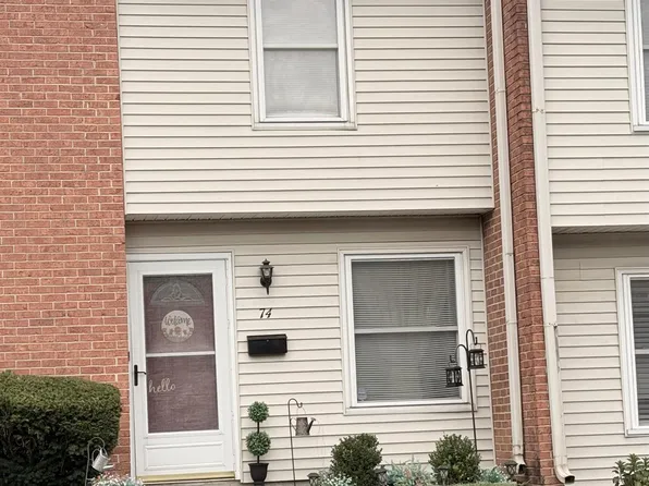 4515 Shawnray Dr APT 74, Middletown, OH 45044
