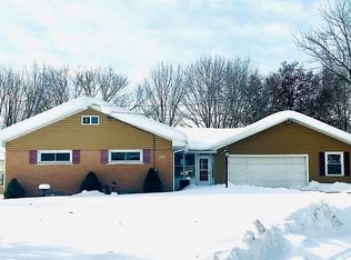 5350 Millfair Rd, Fairview, PA 16415