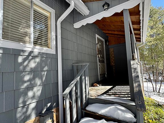 3rd image of 8532 W Hicks Cir