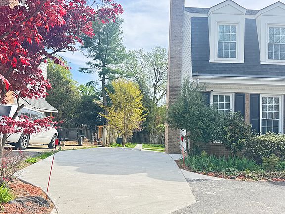 3rd image of 3903 Franconia Rd