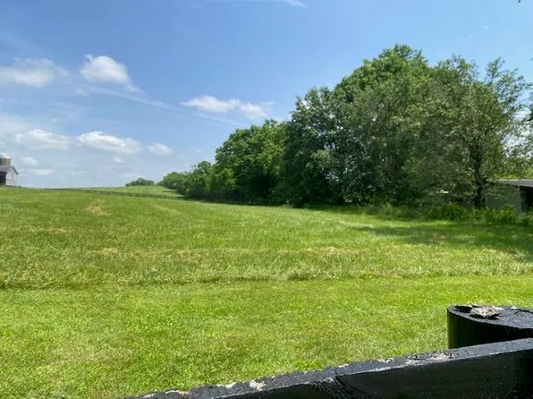 1809 Warwick Rd, Harrodsburg, KY 40330