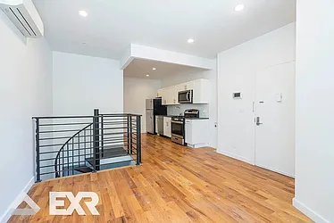 453 Irving Avenue, #1F