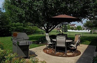 2nd image of 9983 Parkshore Dr