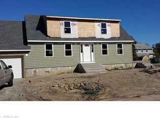 60 Sea Spray Rd, Old Lyme, CT 06371