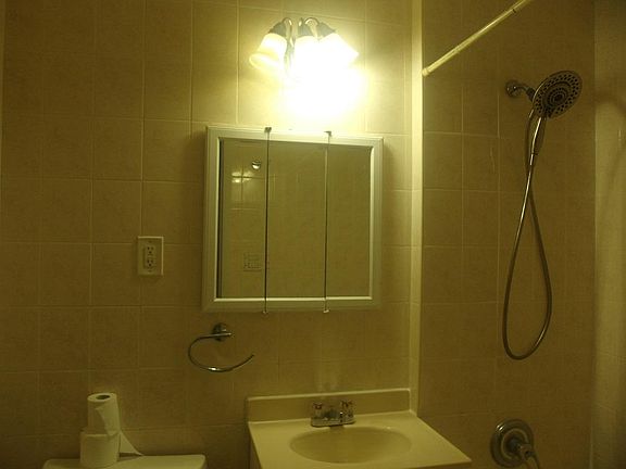 5th image of 20937 41st Ave