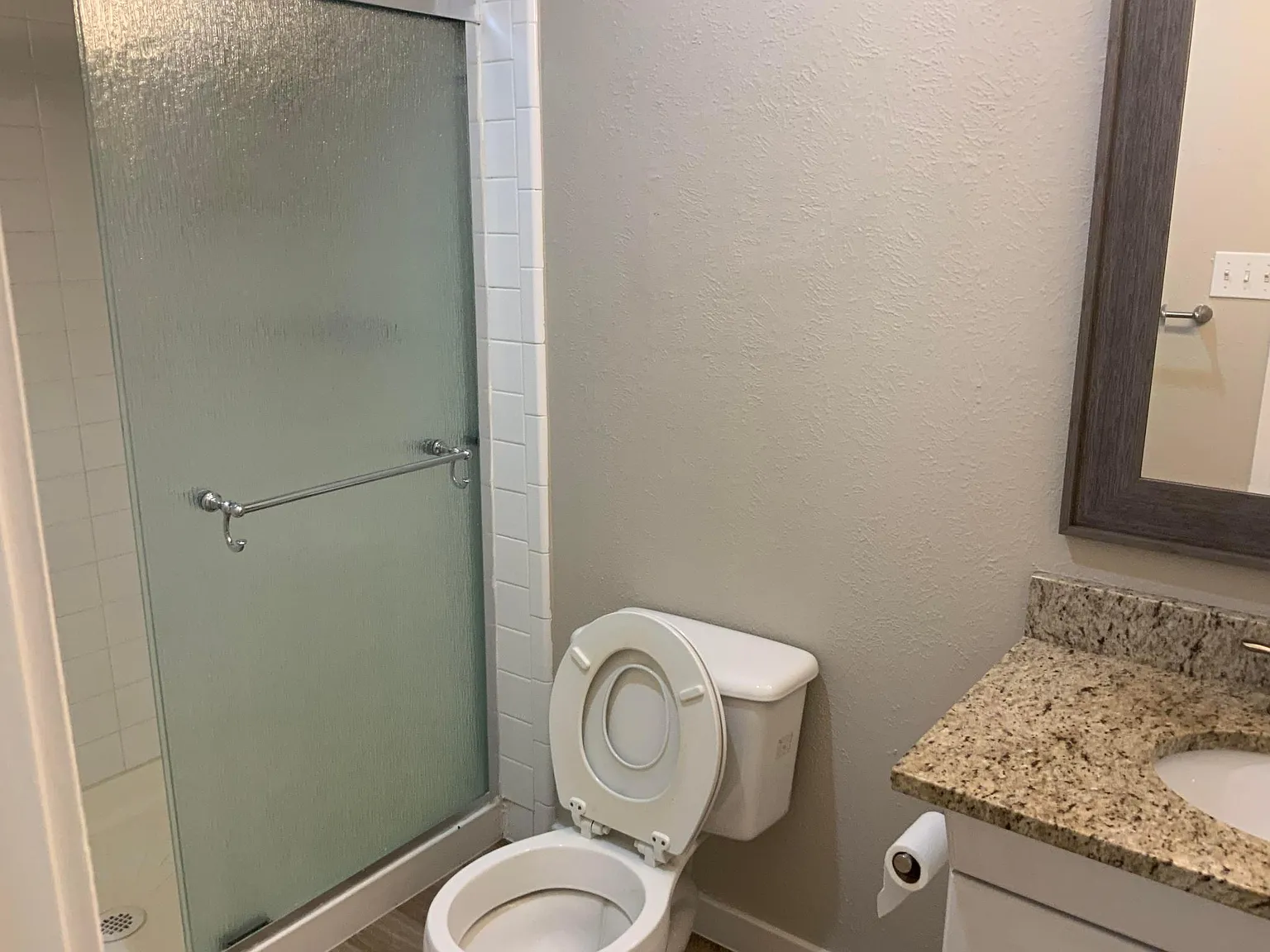 3 bed, 1438 sqft, $1,950 — Photo 4