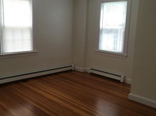 10 Appleby Rd, Wellesley, MA 02482