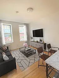 Rented by L Rose Realty (Brokerage)