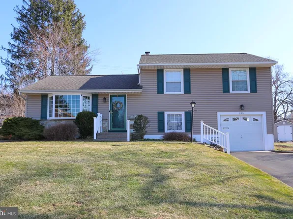135 Harding Rd, Southampton, PA 18966