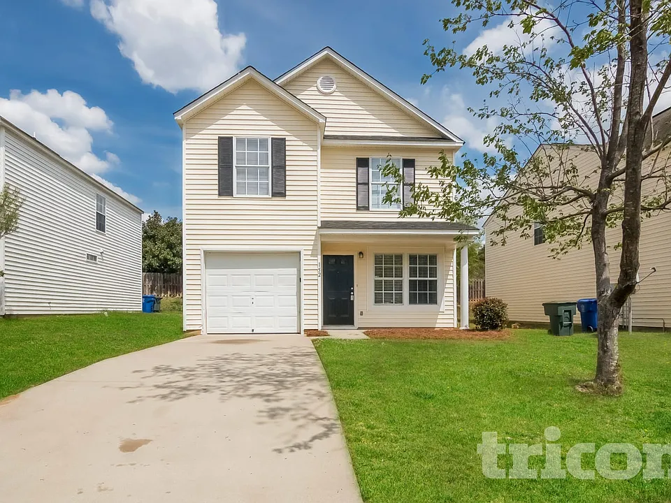152 Cottage Lake Way
