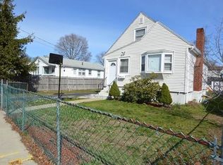14 Edson St, Hyde Park, MA 02136