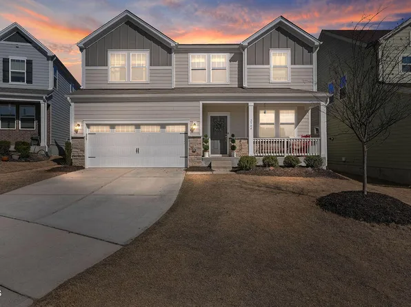 2904 Karpathos Ct, Apex, NC 27502