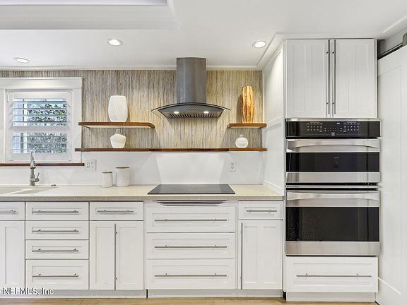 4th image of 10109 LEISURE LANE S #5