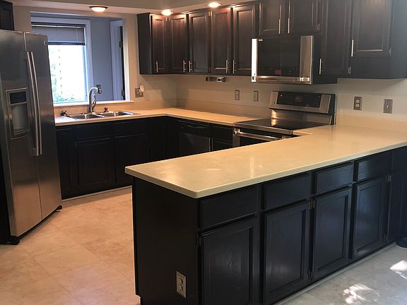 Kitchen with Breakfast
