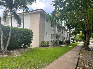 119 Menores Ave APT 6, Coral Gables, FL 33134