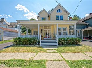 2 Locust Ave, Troy, NY 12180