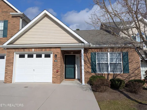 7030 La Christa Way, Knoxville, TN 37921