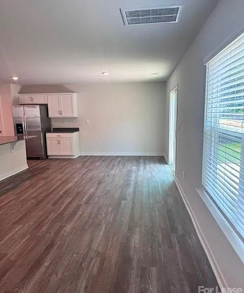 2102 10th St SE — Photo 15