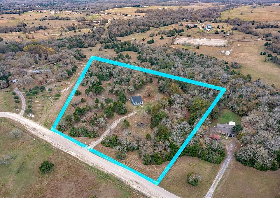 2nd image of 4731 Scenic View Dr