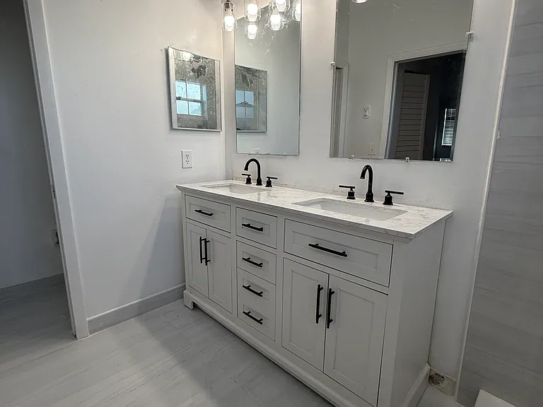 127 SW 159th Way — Photo 43