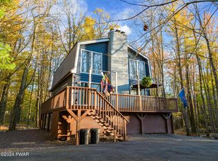 55 Oak Cir, Lake Ariel, PA 18436