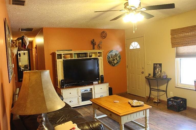 1st image of 294 Upper Hillside Dr