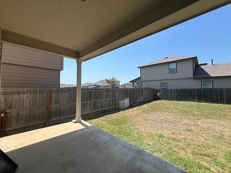 3319 Angus Xing — Photo 21
