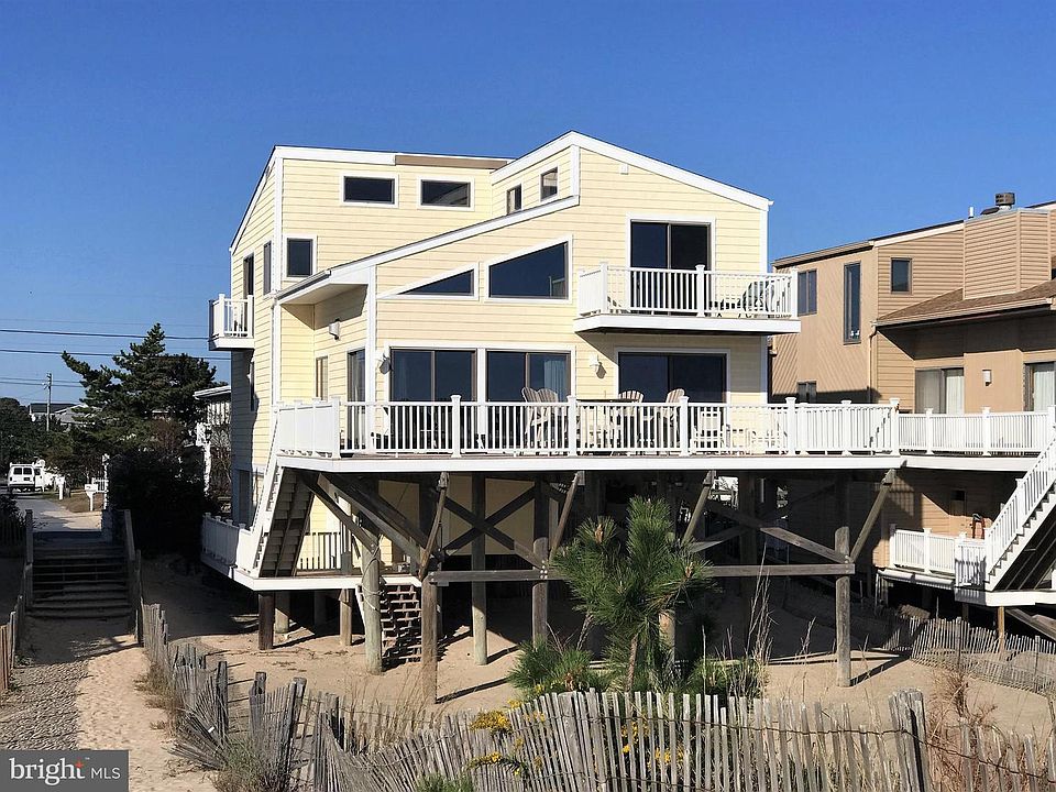 1st image of 506 S Ocean Dr