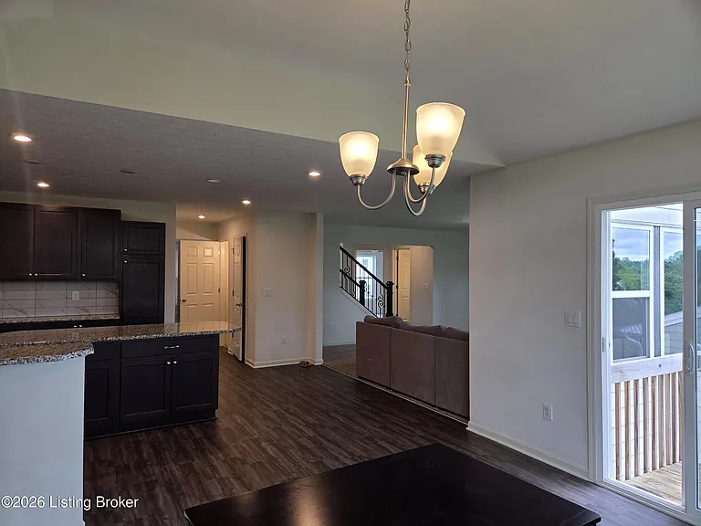 108 Strawberry Field Dr — Photo 17