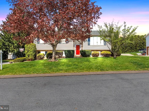 404 Birch Ln, Lebanon, PA 17046