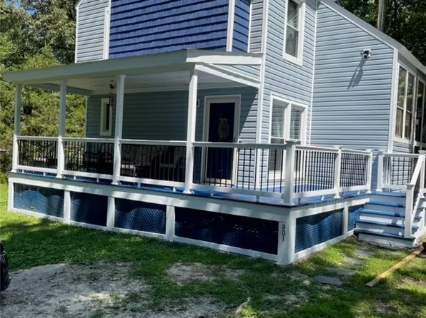 901 Francill Dr, North Chesterfield, VA 23236