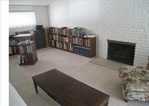 2nd image of 18402 Manhattan Pl