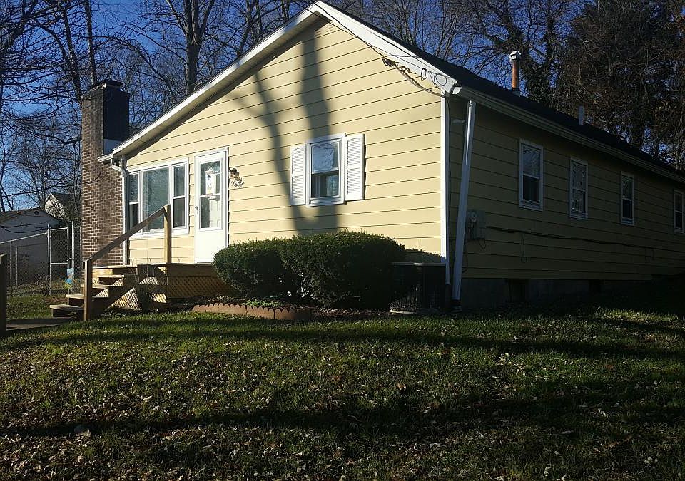 2nd image of 231 Baker Ave