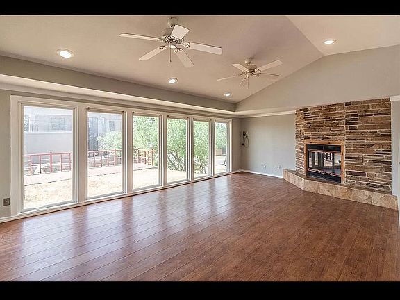 2nd image of 46 Comanche Dr