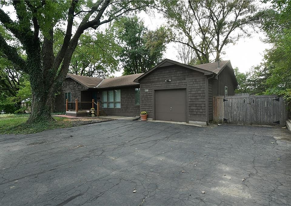 1st image of 10200 Pflumm Rd