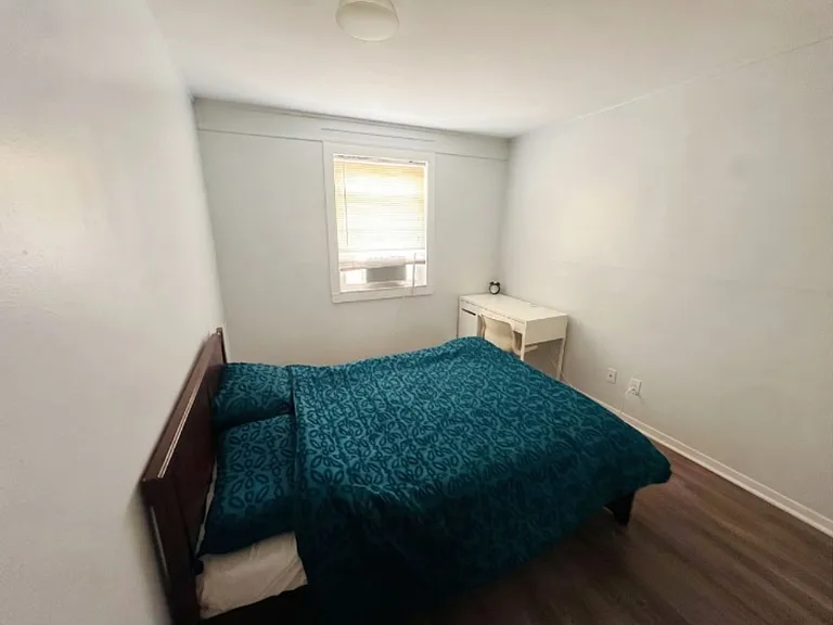2129 N Marvine St — Photo 7