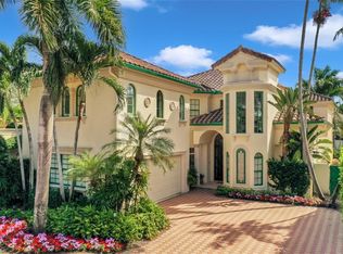 232 Point Salerno, Naples, FL 34108