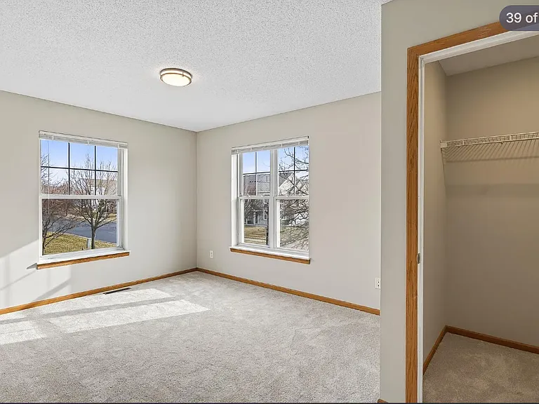 5055 Holly Ln N #4 — Photo 2