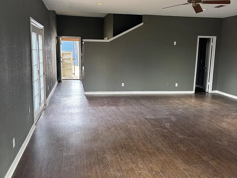 15401 Lariat Trl — Photo 8