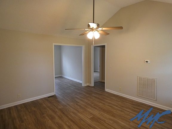 2nd image of 114 Langston Ct