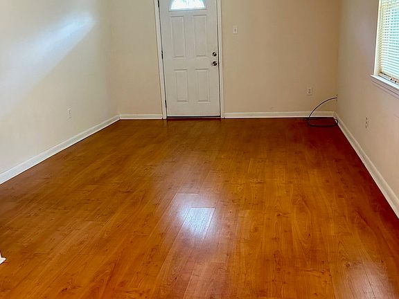 3rd image of 3510 Reynosa Dr