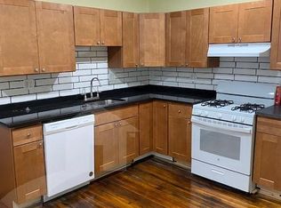 119 Harvard St APT 6, Cambridge, MA 02139