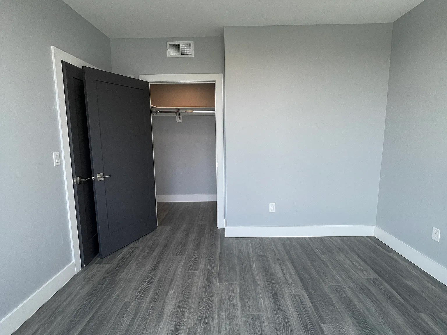 1 bed, 750 sqft, $3,450 — Photo 4