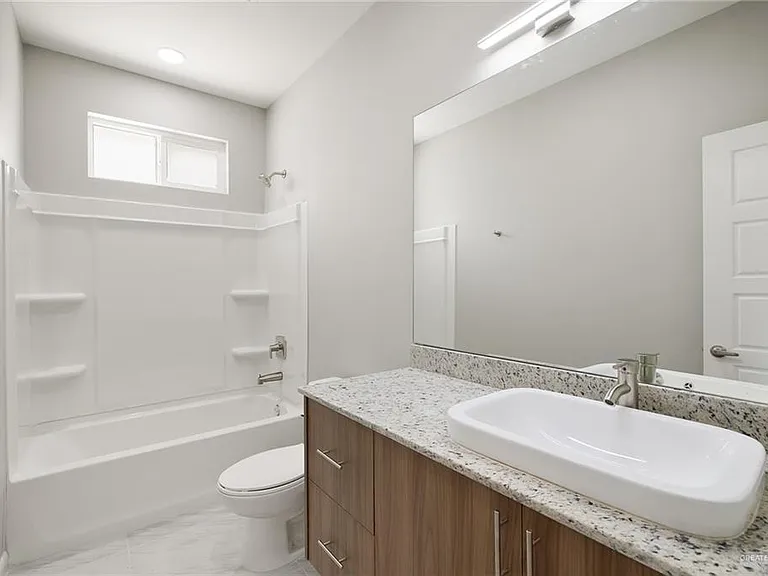 3912 Las Vistas Ln #1 — Photo 6
