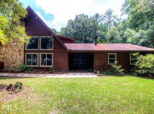 1924 Leguin Mill Rd, Locust Grove, GA 30248