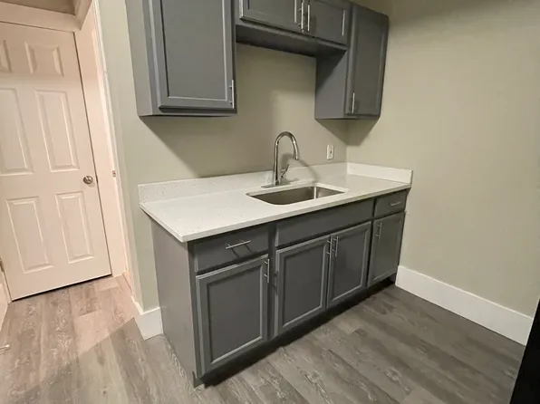1715 Kinney Ave #2, Cincinnati, OH 45207
