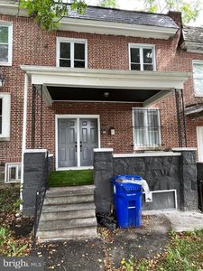 2462 Keyworth Ave, Baltimore, MD, 21215