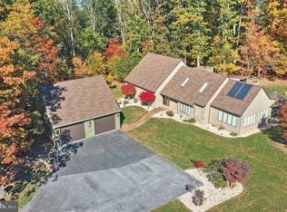 1320 Pleasant Dr, Dover, PA 17315